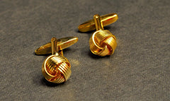 Gold wool Knot Cufflink